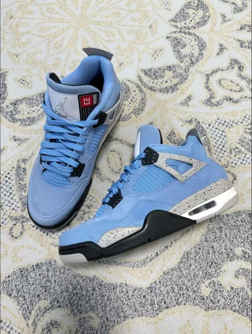Air Jordan 4 Retro University Blue  CT8527-400 review 