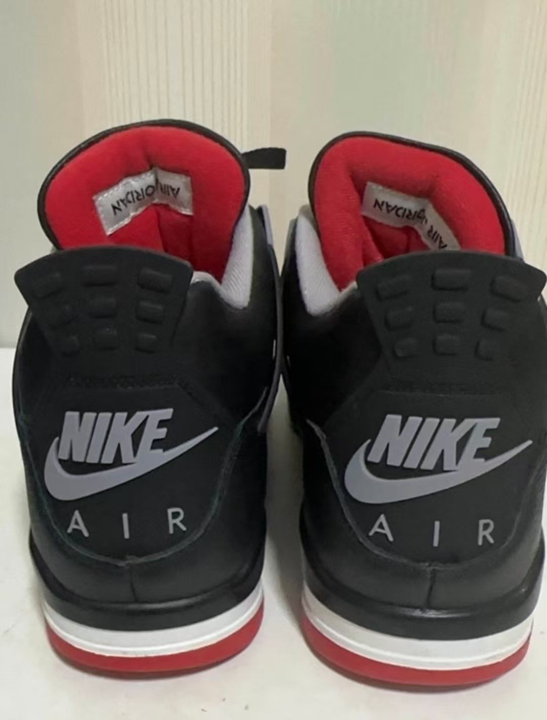 Air Jordan 4 Retro Bred Reimagined  FV5029-006 review Nadine 01