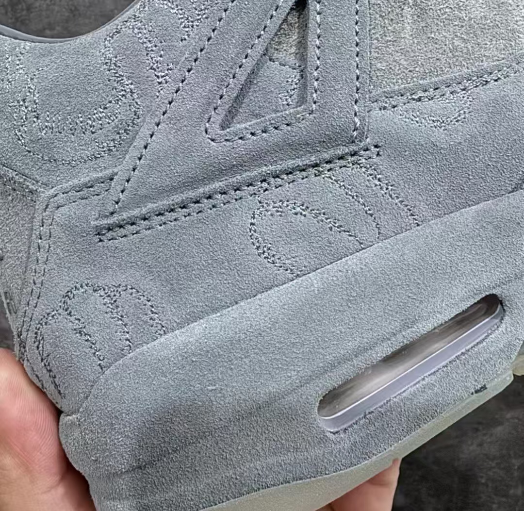 Air Jordan 4 Retro Kaws 930155-003  review Ali Alice 02