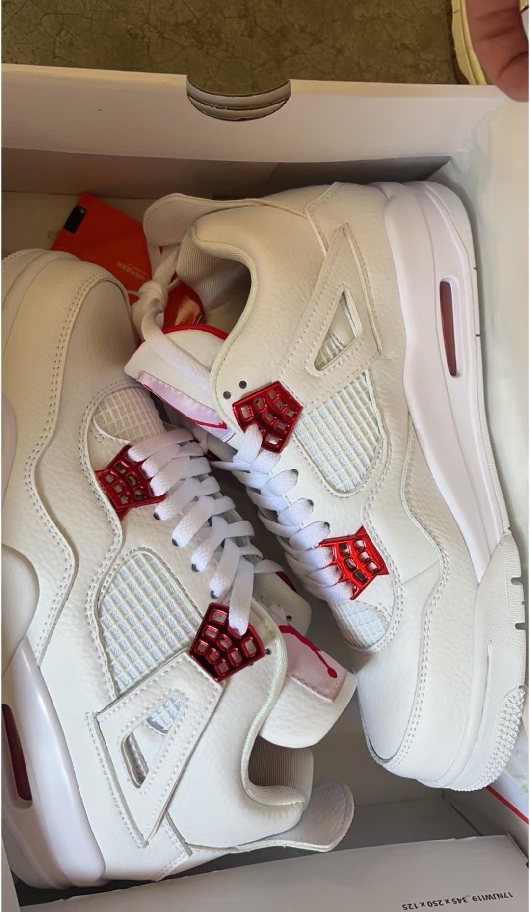 Air Jordan 4 Retro Metallic Red CT8527-112  review Paoletta