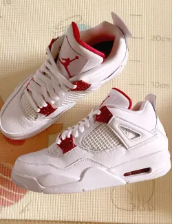 Air Jordan 4 Retro Metallic Red CT8527-112  review Alexander Lily