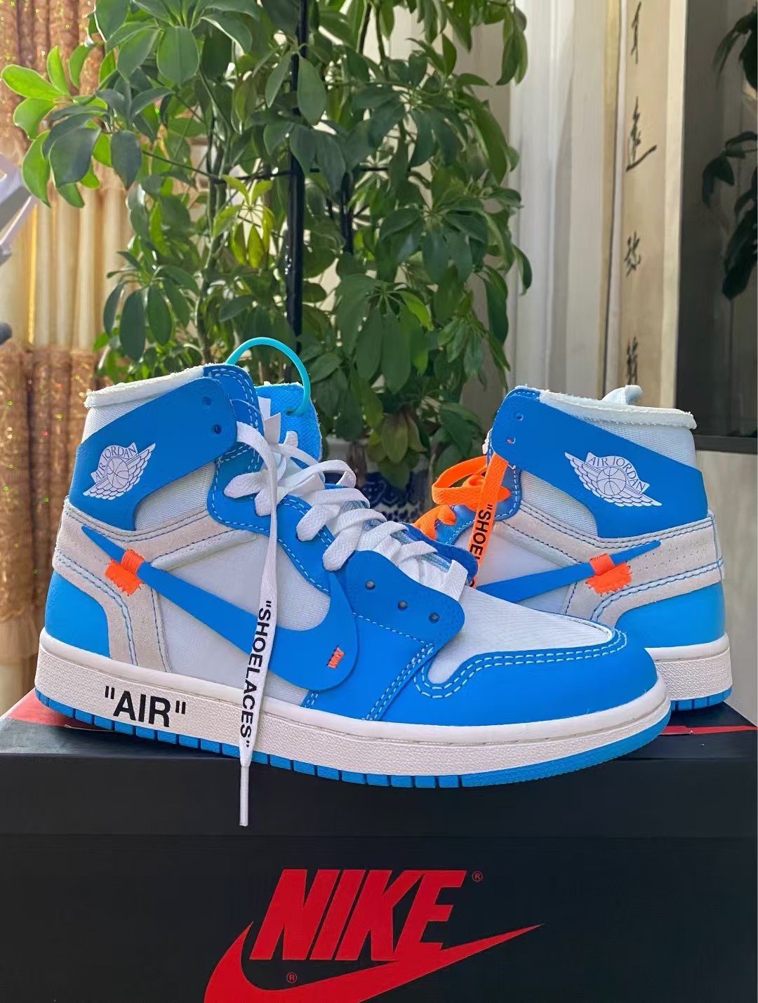 Air Jordan 1 Retro High Off-White University Blue AQ0818-148 review Annica