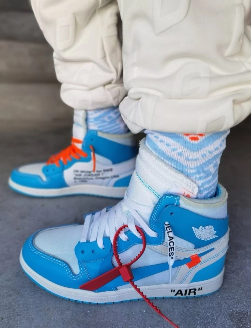 Air Jordan 1 Retro High Off-White University Blue AQ0818-148 review 