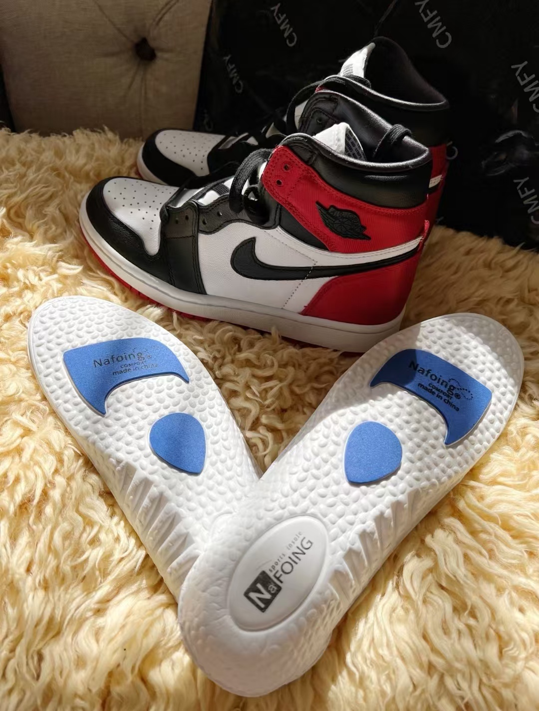 Air Jordan 1 Retro Black Toe (2016) 555088-125  review Desiderio