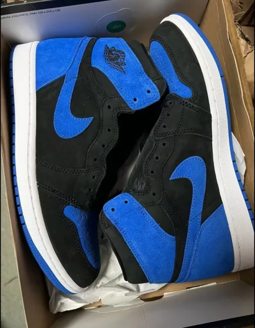 Air Jordan 1 High OG “Royal Reimagined” DZ5485-042 review 