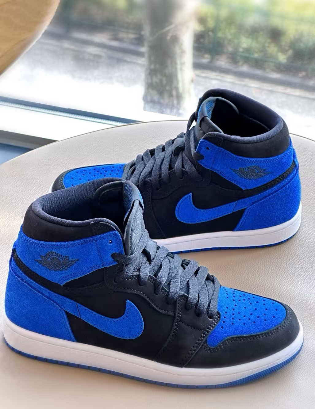 Air Jordan 1 High OG “Royal Reimagined” DZ5485-042 review Kimi