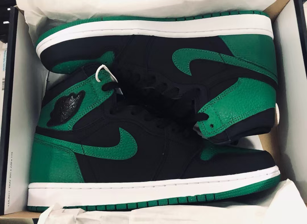 Air Jordan 1 Retro High Pine Green Black 555088-030  review Liz