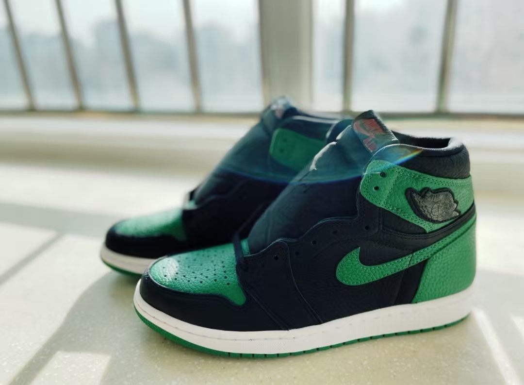 Air Jordan 1 Retro High Pine Green Black 555088-030  review Mariah