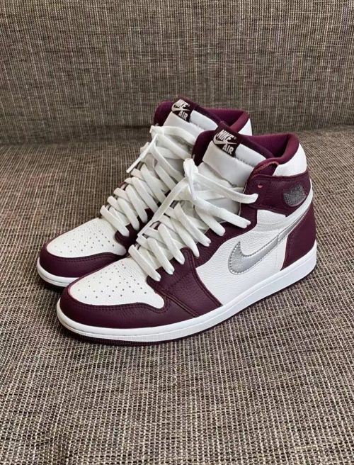 Air Jordan 1 High OG Bordeaux  555088-611 review 