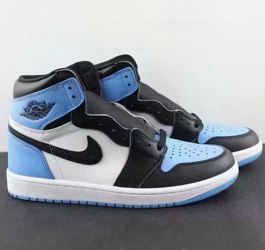 Air Jordan 1 High OG “UNC Toe” DZ5485-400 review MASON FAITH