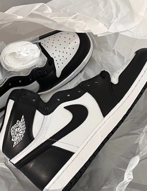Air Jordan 1 Retro High '85 Black White (2023) BQ4422-001 review 