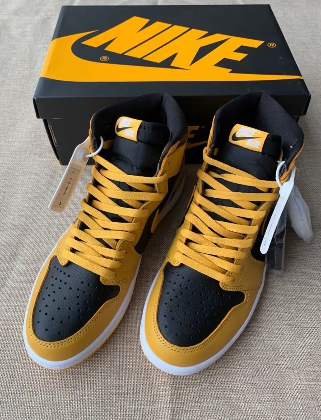 Air Jordan 1 Retro High Pollen 555088-701 review George Madeleine