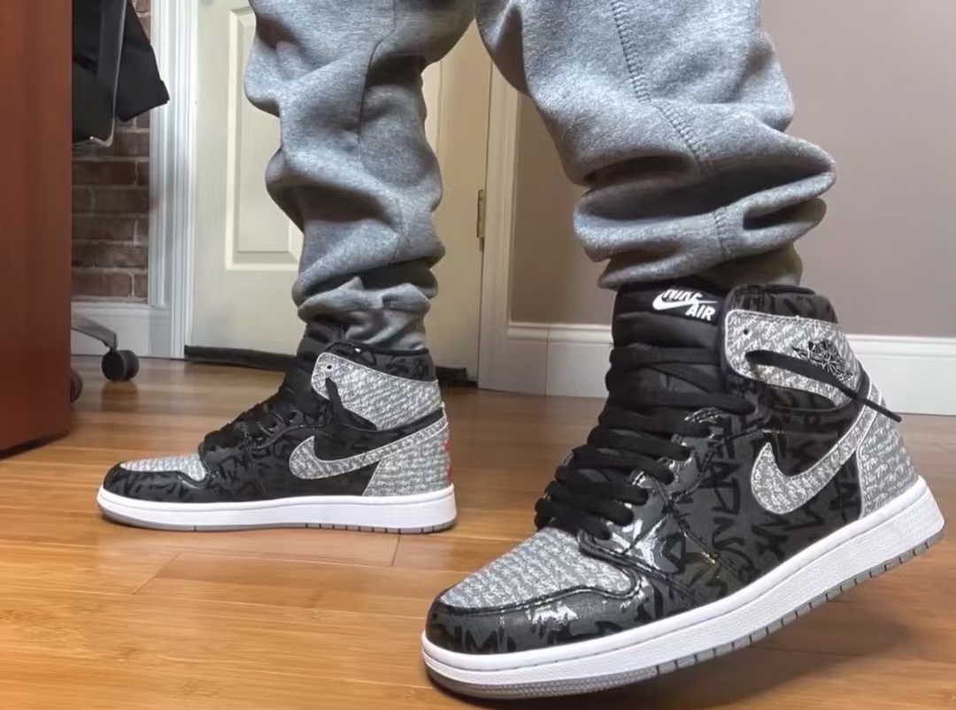 Air Jordan 1 Retro High OG Rebellionaire 555088-036 review Aaron Jorja