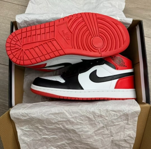 Air Jordan 1 Retro High Bred Toe 555088-610 review 