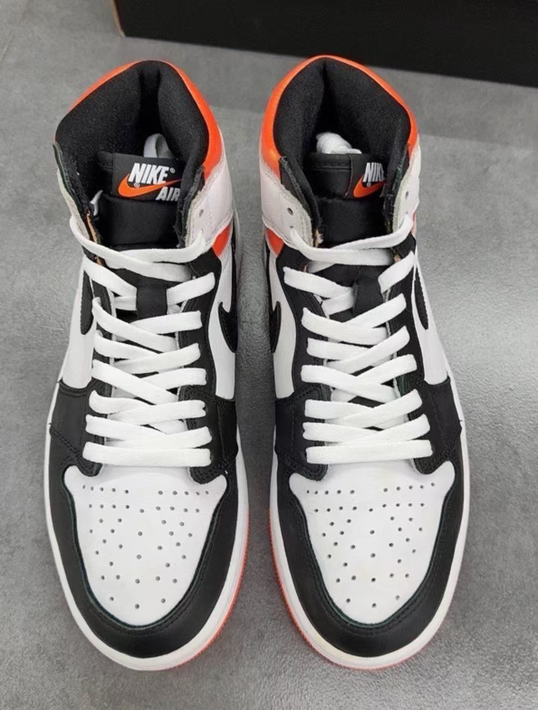 Air Jordan 1 Retro High Electro Orange 555088-180  review xavier 01