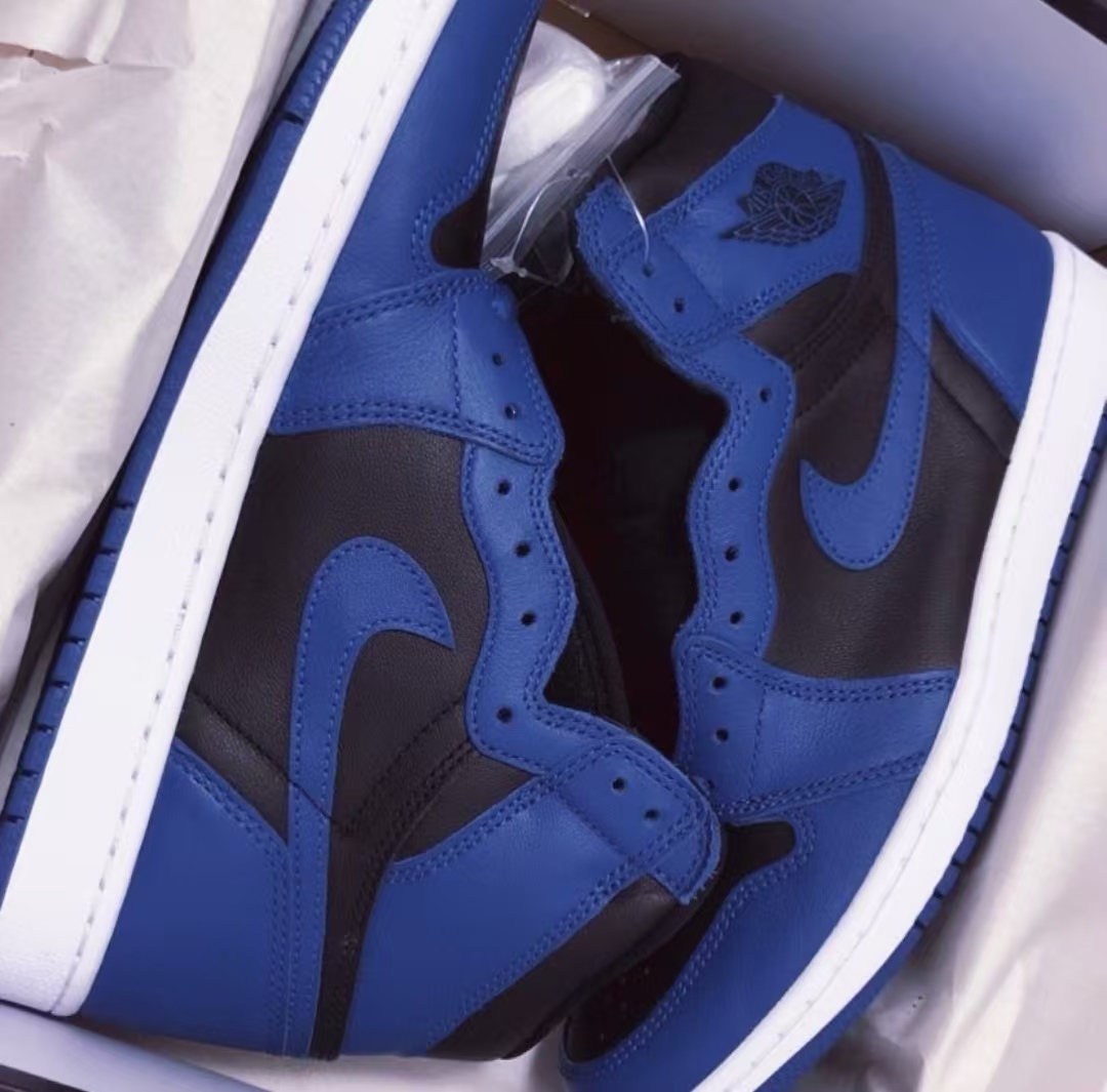 Air Jordan 1 Retro High OG Dark Marina Blue 555088-404  review woodrow