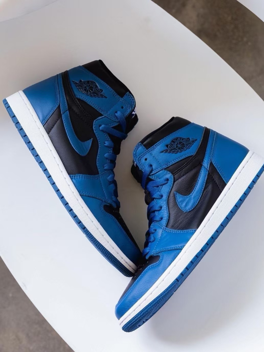 Air Jordan 1 Retro High OG Dark Marina Blue 555088-404  review Henry Joseph