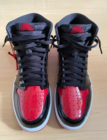 Air Jordan 1 Retro High Bred Banned (2016) 555088-001 review Frederick Moor