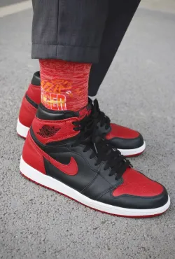 Air Jordan 1 Retro High Bred Banned (2016) 555088-001 review Tyson 02