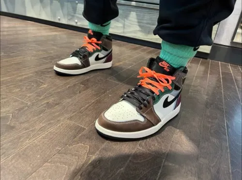 Air Jordan 1 Retro High OG Hand Crafted DH3097-001 review 