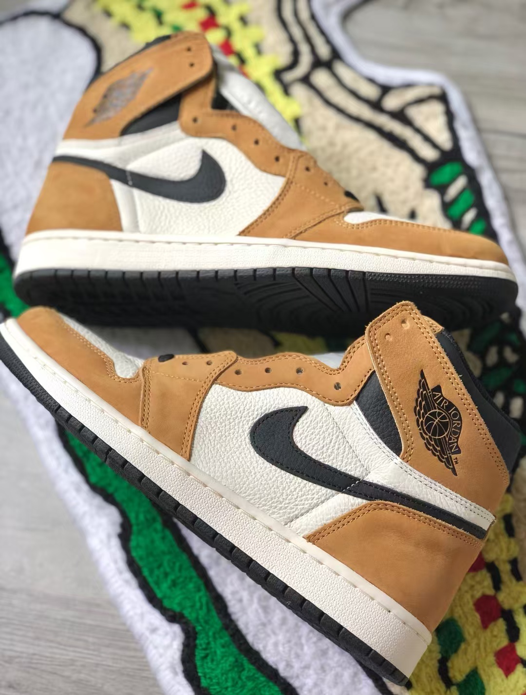 Air Jordan 1 Retro High Rookie of the Year 555088-610 review Virginia 00