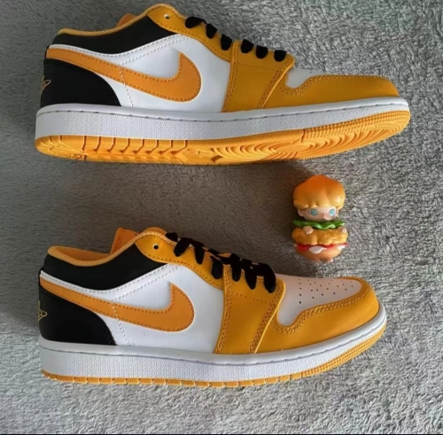 Air Jordan 1 Low Taxi (GS) 553560-701 review 