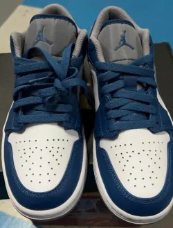 Air Jordan 1 Low True Blue 553558-412  review Raúl 01