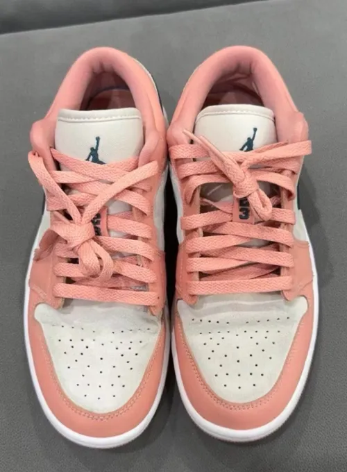 Air Jordan 1 Low Light Madder Root (Women's)  DC0774-800 review 