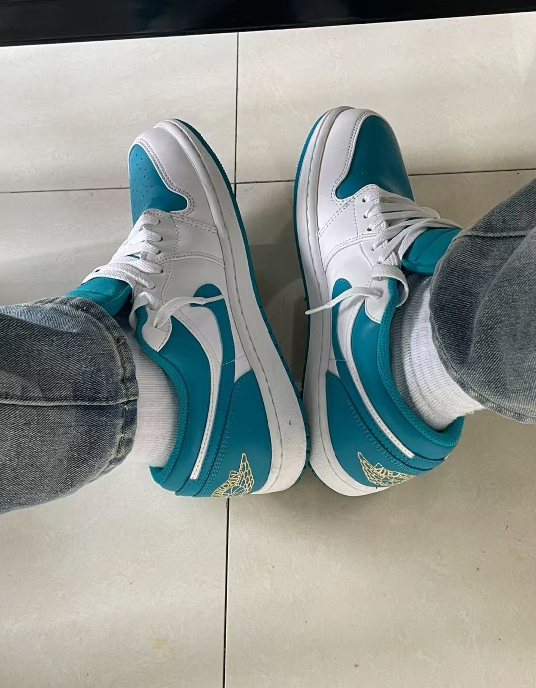 Air Jordan 1 Low Aquatone  553558-174 review Amparo