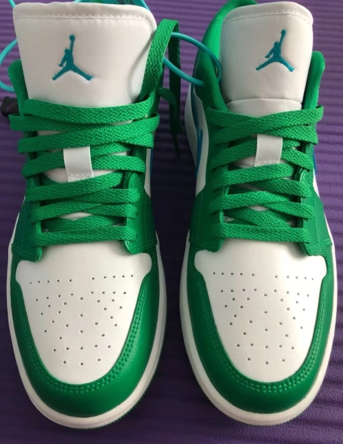 Air Jordan 1 Low Lucky Green Aquatone (Women's) DC0774-304 review 