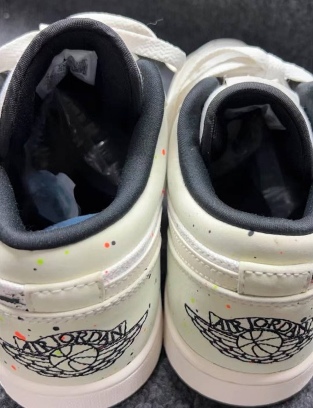 Air Jordan 1 Low SE Paint Splatter (GS) DH3295-100 review Owen 02