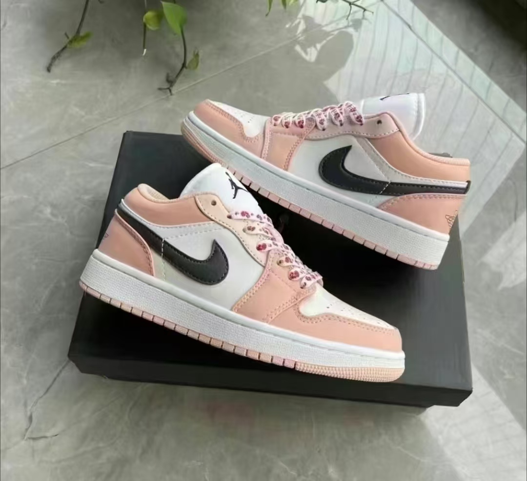 Air Jordan 1 Low Light Arctic Orange Pink (GS)  553560-800 review Arif