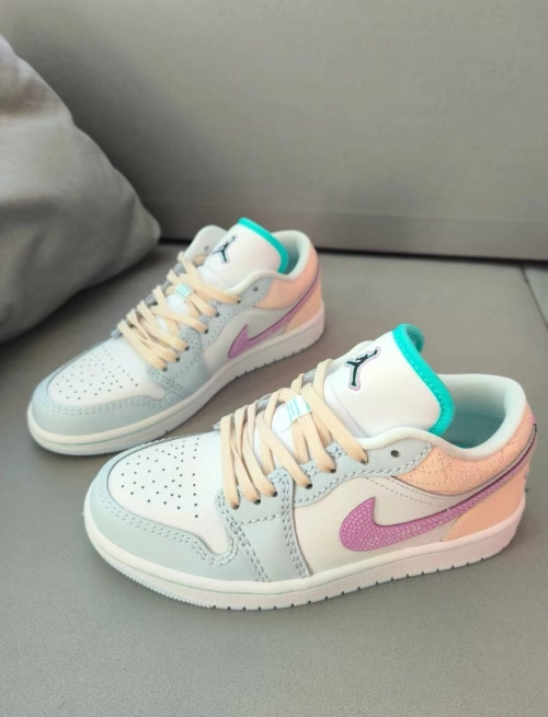 Air Jordan 1 Low Multi-Color Sashiko (Women's)  FV3623-151 review 