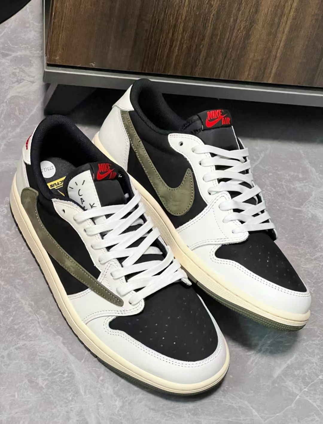 Air Jordan 1 Retro Low OG SP Travis Scott Olive (Women's) DZ4137-106  review Fiona
