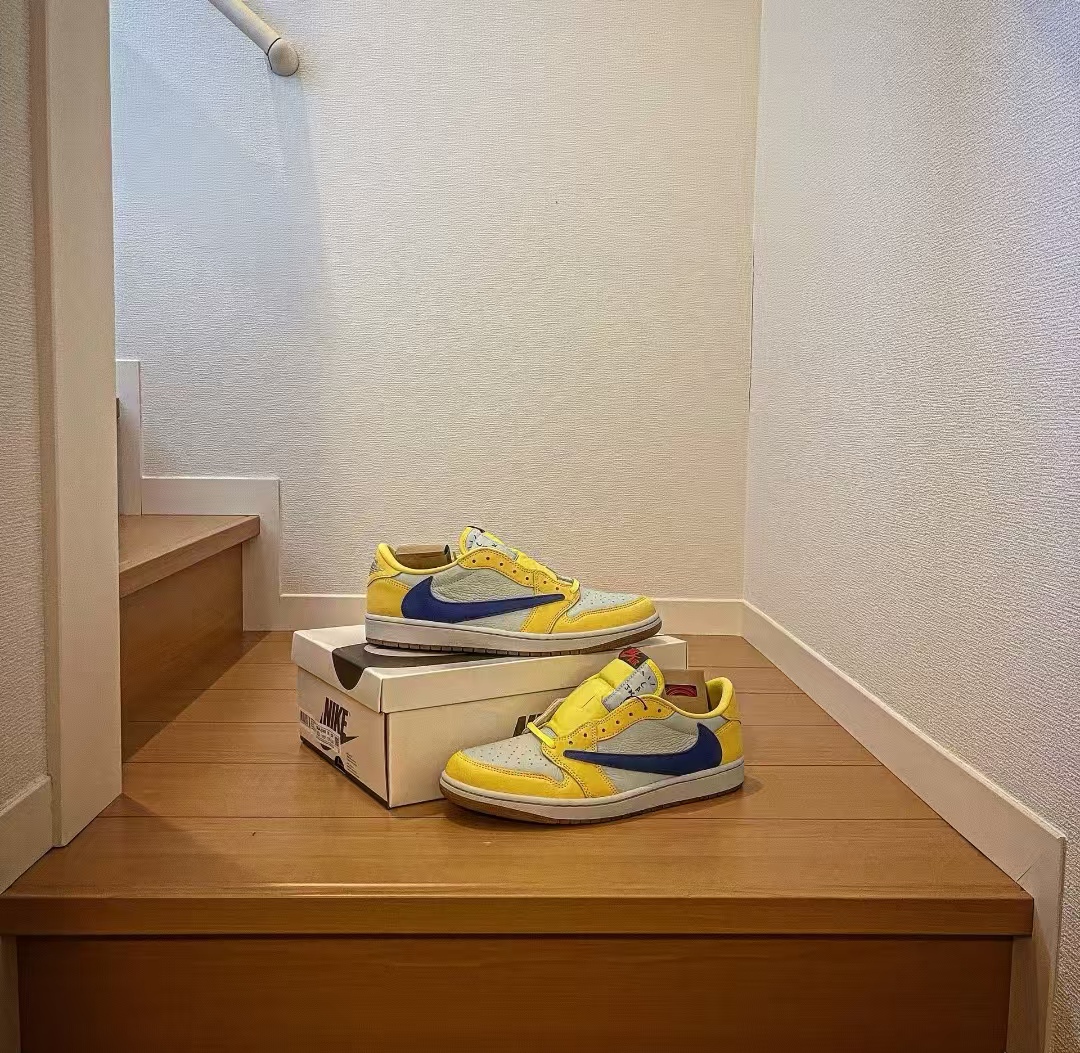 Air Jordan 1 Retro Low OG SP Travis Scott Canary (Women's) DZ4137-700 review Desmond