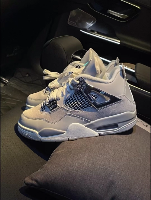 Air Jordan 4 Retro Frozen Moments (Women's) AQ9129-001 review 