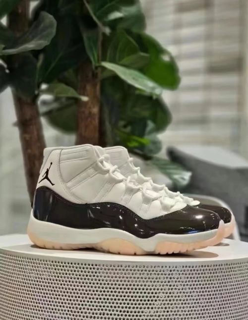 Air Jordan 11 Retro Neapolitan (Women's) AR0715-101 review 