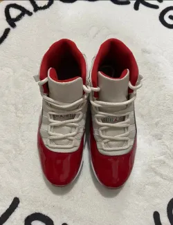 Air Jordan 11 Retro Cherry (2022) CT8012-116 review Eoin 01