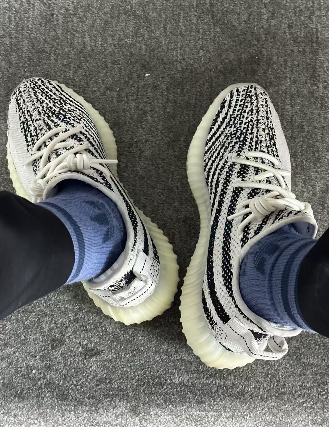 【$65 Free Shipping】Excellent Quality adidas Yeezy Boost 350 V2 Zebra (2017/2022/2023)  CP9654 review Gardner