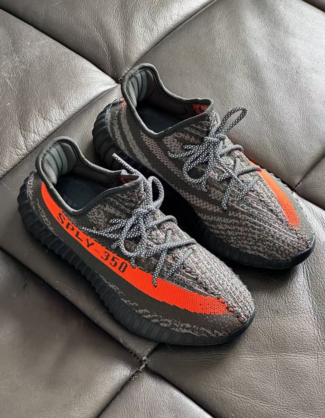 Adidas Yeezy Boost 350 V2 Carbon Beluga HQ7045  review Kyler 01