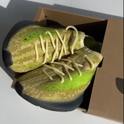 Adidas Yeezy Boost 380 Hylte  FZ4991  review Grosvenor 02