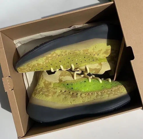 Adidas Yeezy Boost 380 Hylte  FZ4991  review 