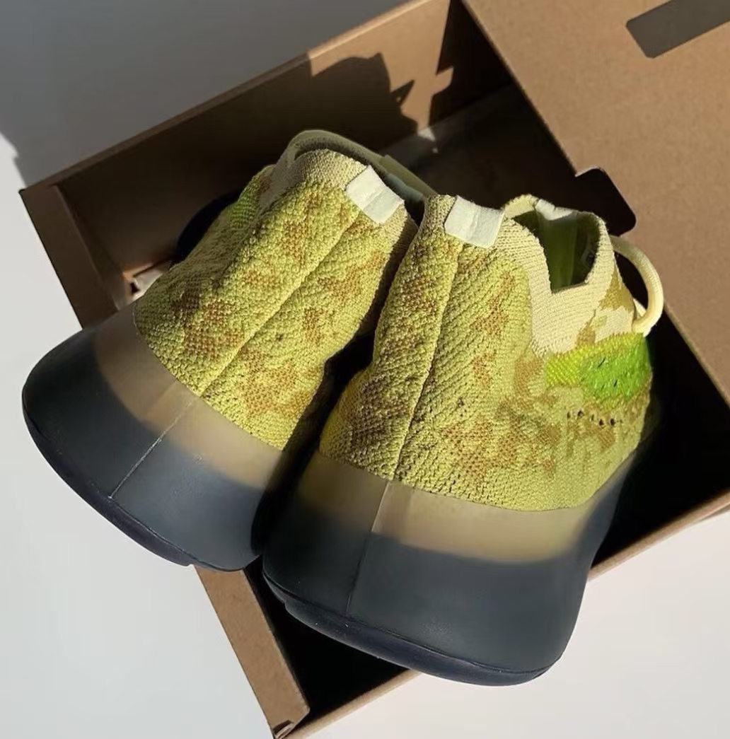 Adidas Yeezy Boost 380 Hylte  FZ4991  review Grosvenor 02