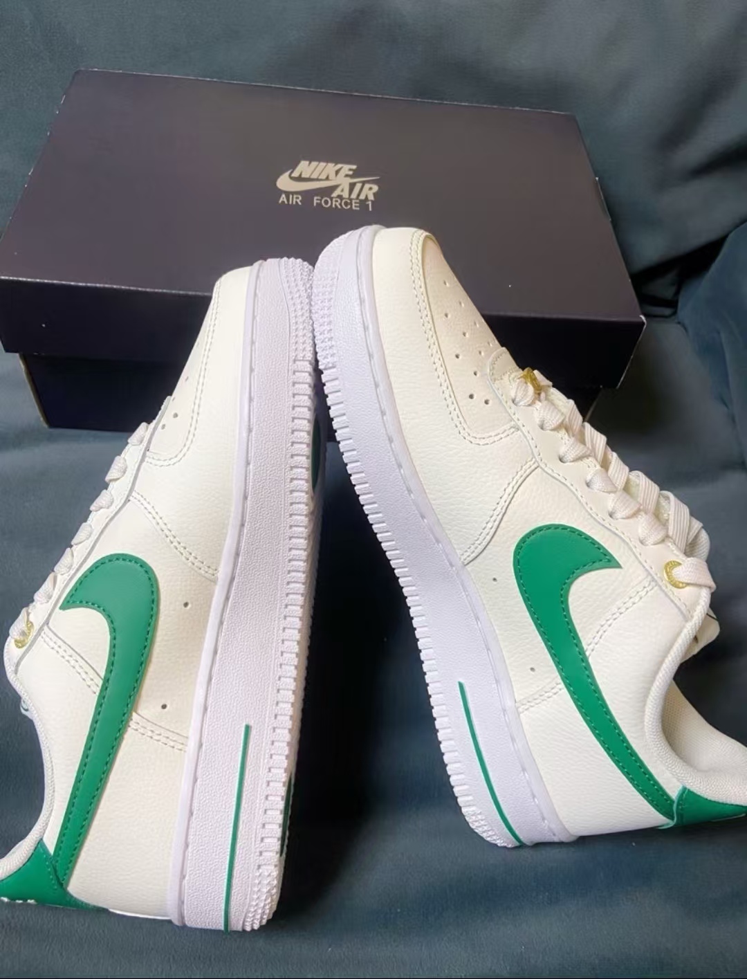 Nike Air Force 1 Low '07 SE 40th Anniversary Edition Sail Malachite (Women's)  DQ7582-101 review Ander 01