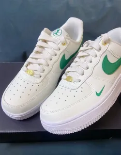 Nike Air Force 1 Low '07 SE 40th Anniversary Edition Sail Malachite (Women's)  DQ7582-101 review Ander 01