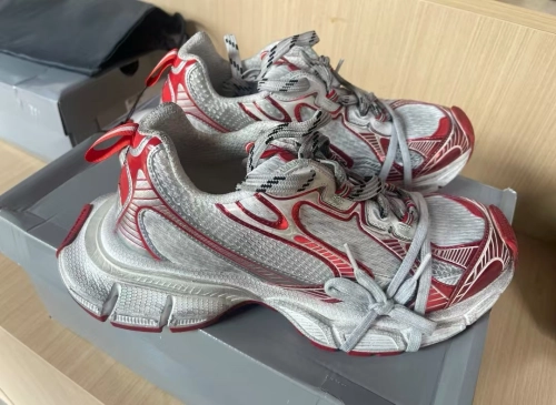 Balenciaga White Red 734734 W3XL2 9060 review 