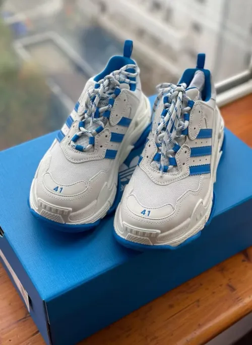 Balenciaga x adidas Triple S Blue White 712821W2ZB24090 review 