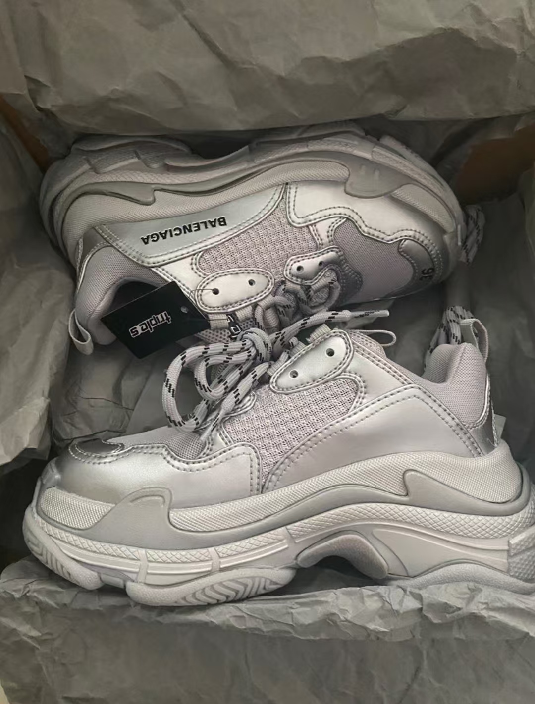 Balenciaga Triple S Light Gray Silver 536737 W2FS2 8100 review Arjun
