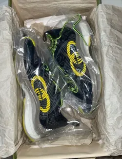 Gucci Run Sneakers Black Yellow 680939-USM10-8480 review Evan Kaylee