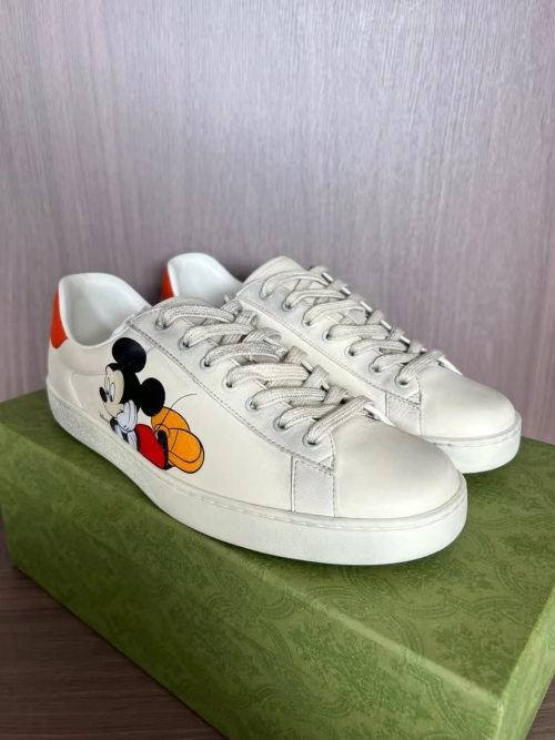 Gucci Ace x Disney Ivory  603697 AYO70 9591 review 